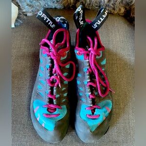 La Sportiva Climbing Shoes - worn a handful of times 2 years ago.